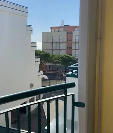 Sea View In Lejlighed Caorle